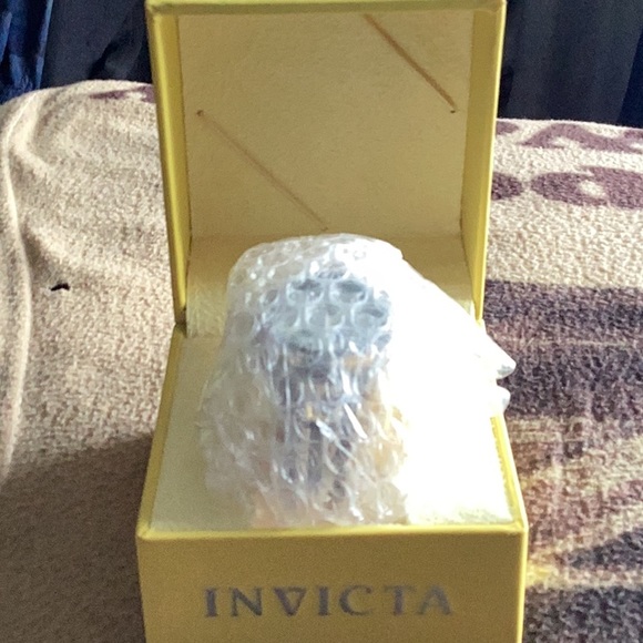 PreOwned Vintage Antique Citizen Titanium Quartz With Invicta Original Box . - Picture 9 of 11